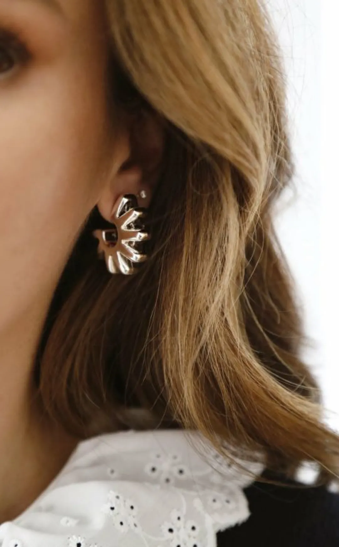 Brinker & Eliza Gear Hoops